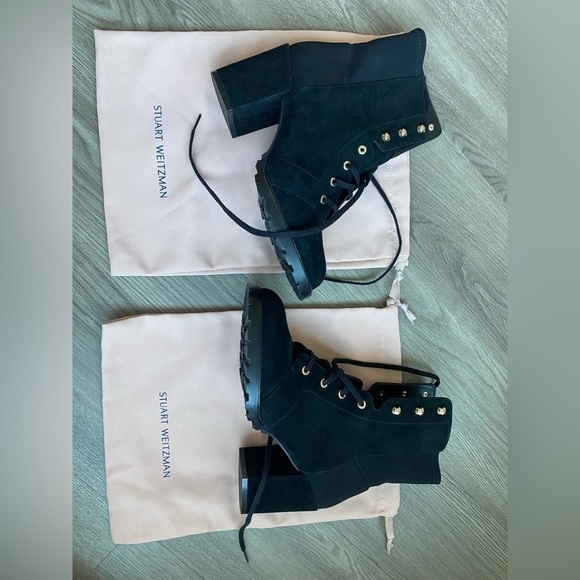 Authentic Stuart Weitzman Savannah Bootie Suede, 40 Black - Picture 1 of 6